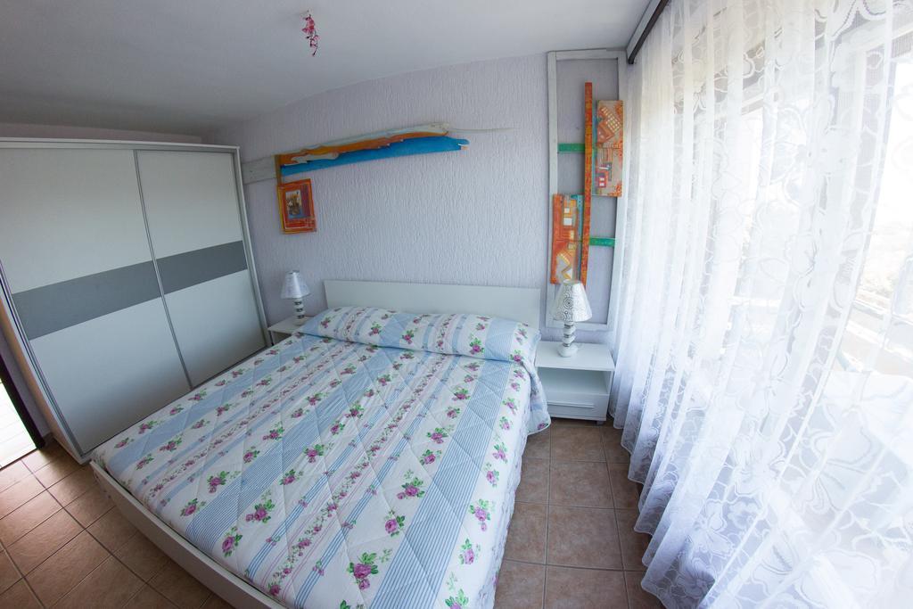 Apartments Stefanovski Paradiso Veli Lošinj Chambre photo