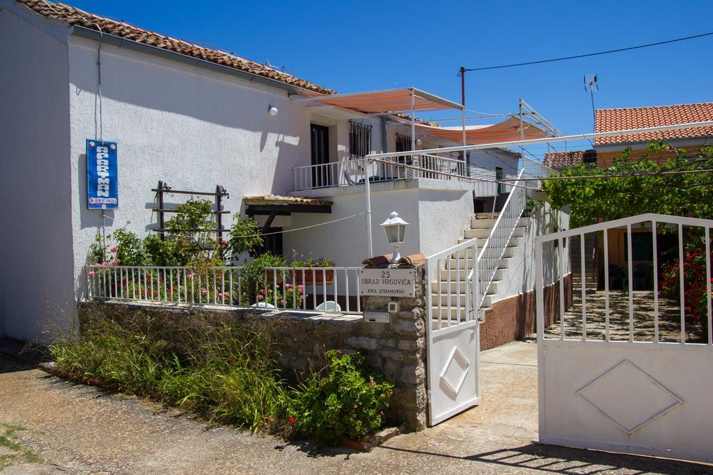 Apartments Stefanovski Paradiso Veli Lošinj Chambre photo