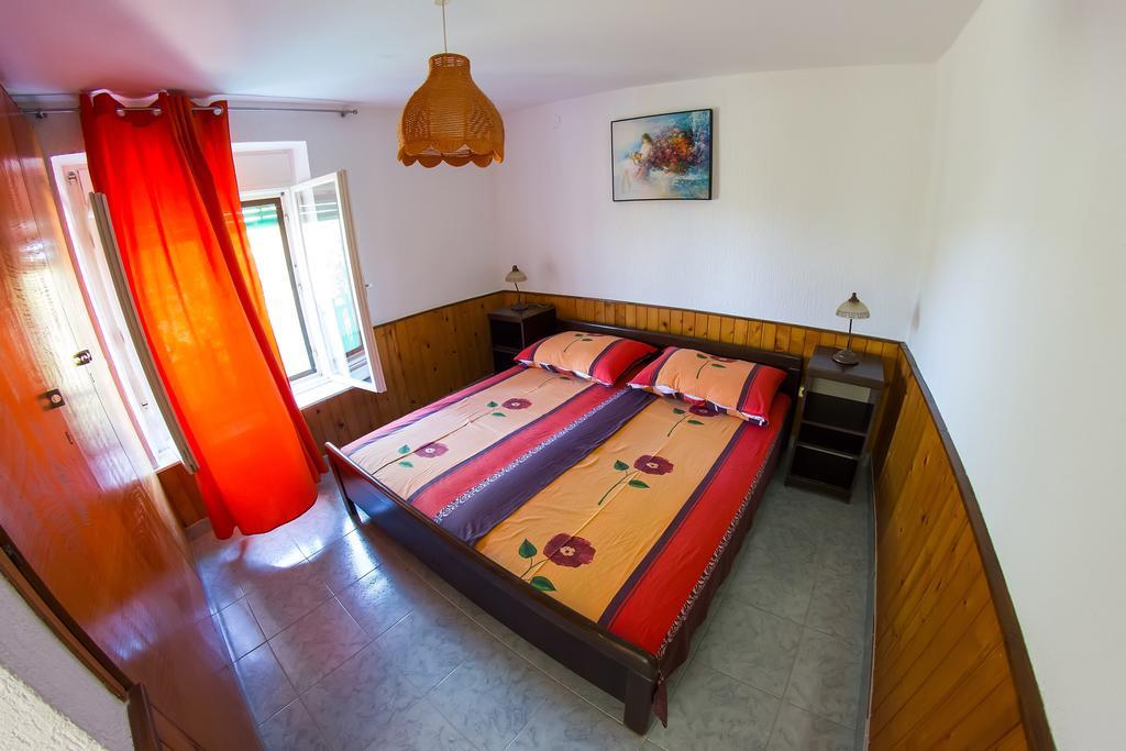 Apartments Stefanovski Paradiso Veli Lošinj Chambre photo
